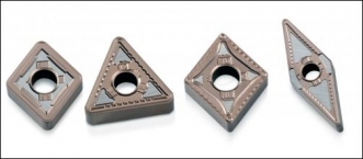 Nové břitové destičky Beyond Drive od firmy Kennametal mají vrchní povlak TiOCN bronzové barvy, který zvyšuje odolnost proti opotřebení a současně funguje jako indikátor opotřebení.