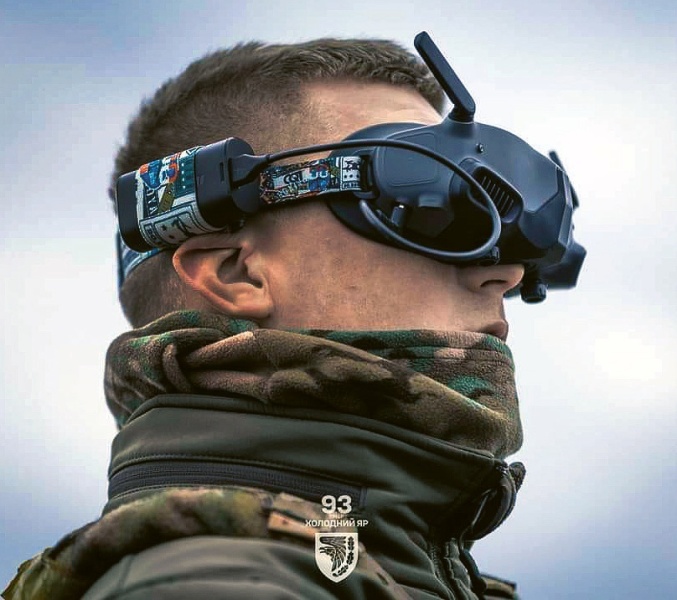 Operátor FPV dronů © 93. mech. brigáda ukr. armády