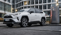 Toyota RAV4 plug-in hybrid je nejlepším SUV v USA